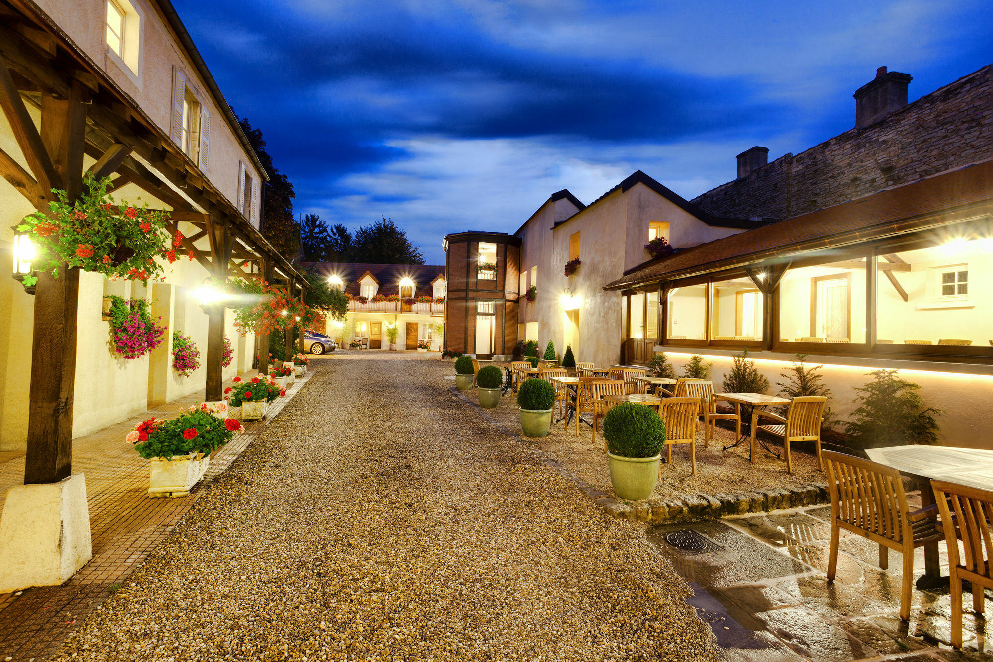 Hotel Belle Epoque Beaune  Bagian luar foto